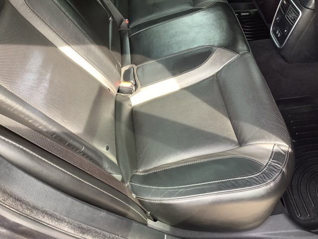 Used 2020 Dodge Charger SXT w/ Leather Interior Group image 16