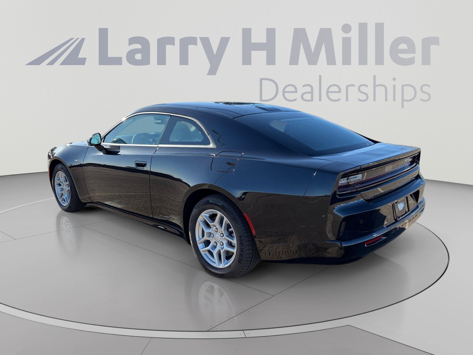 New 2025 Dodge Charger Daytona R/T w/ Quick Order Package 25M R/T AWD/4WD image 4