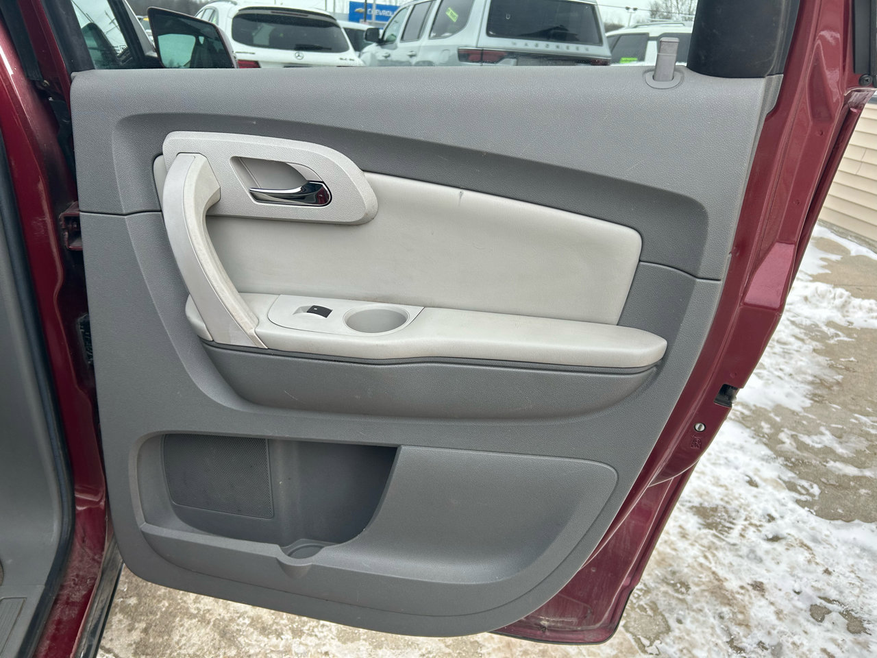 Used 2010 Chevrolet Traverse LT w/ Personal Connectivity Package image 15