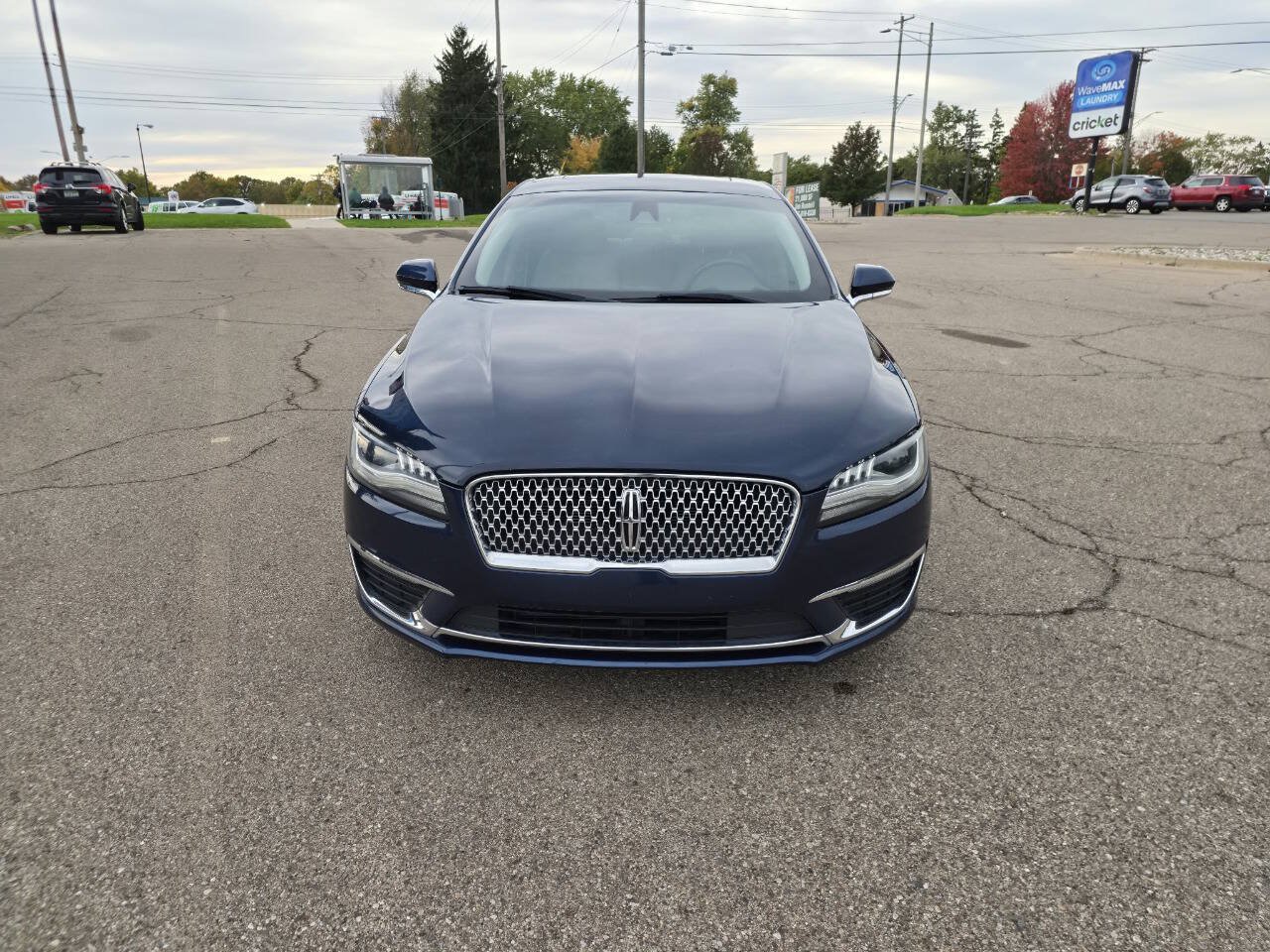Used 2017 Lincoln MKZ Select w/ Climate Package FWD image 9