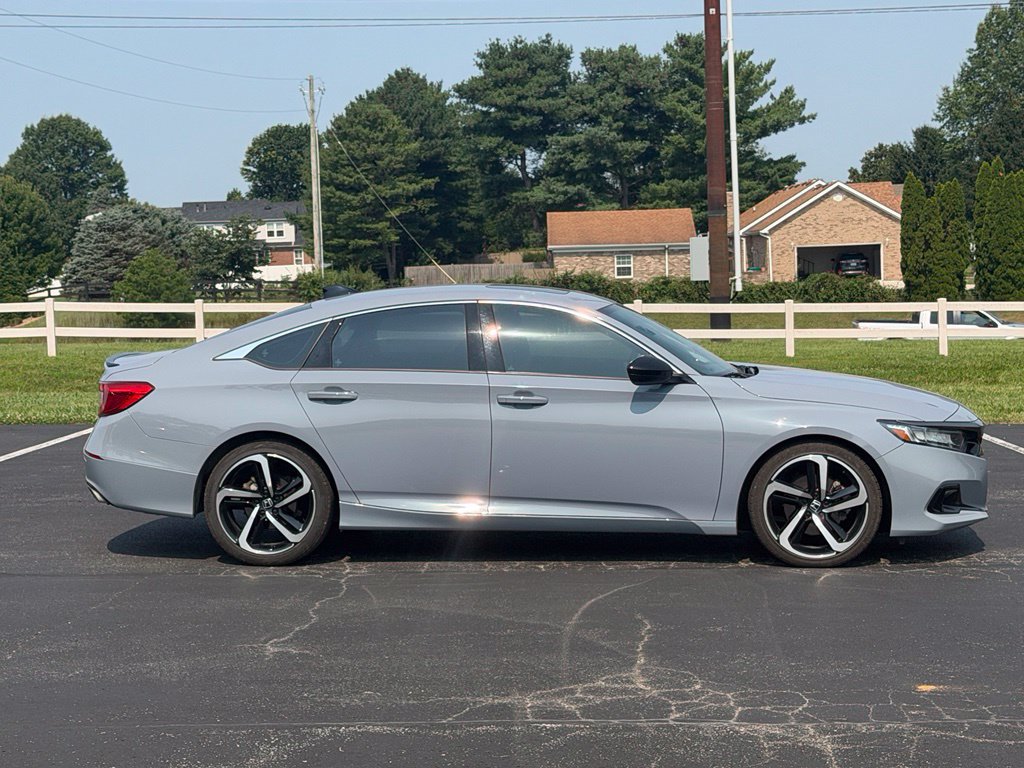 Used 2021 Honda Accord Sport image 3