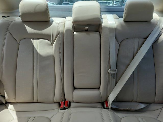 Used 2017 Lincoln MKZ Reserve image 29