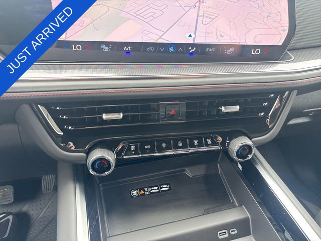 New 2026 Chevrolet Suburban RST w/ Comfort Package AWD/4WD image 19