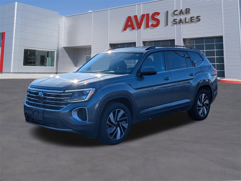 Used 2025 Volkswagen Atlas SE image 1