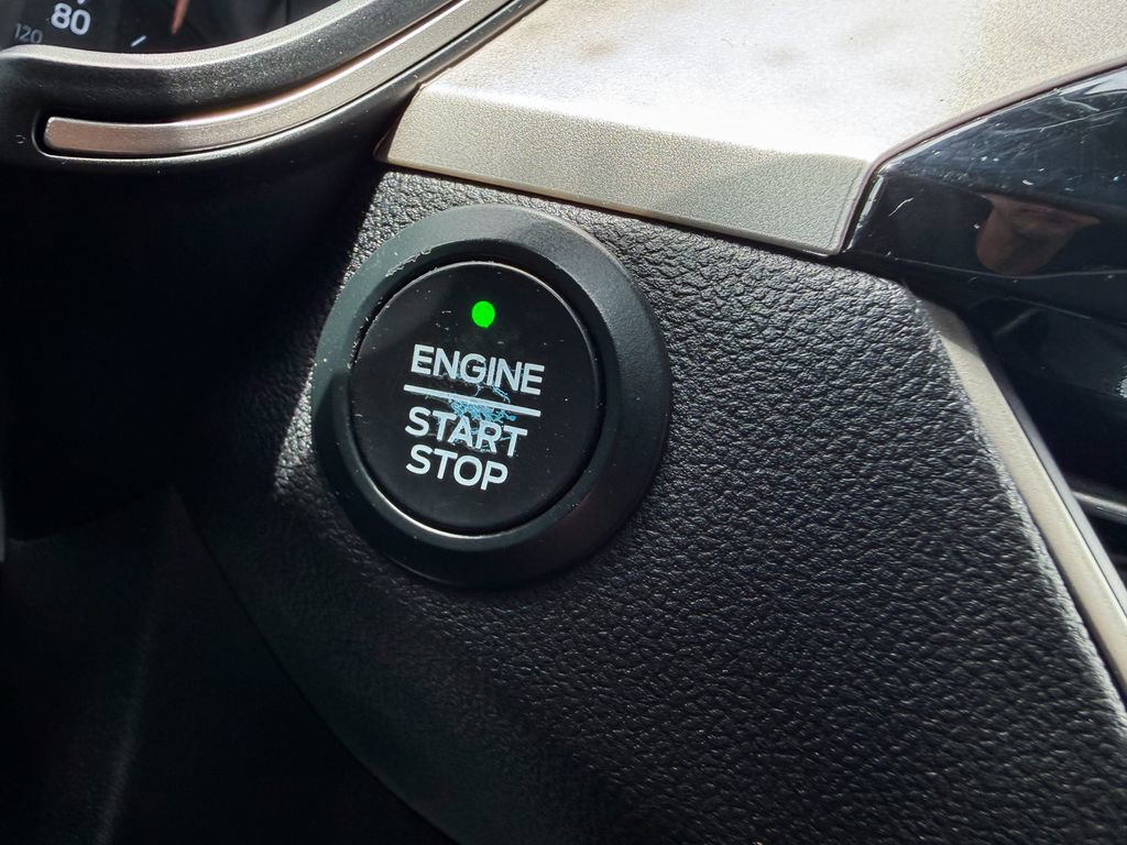 Used 2020 Ford Escape SE AWD/4WD image 24
