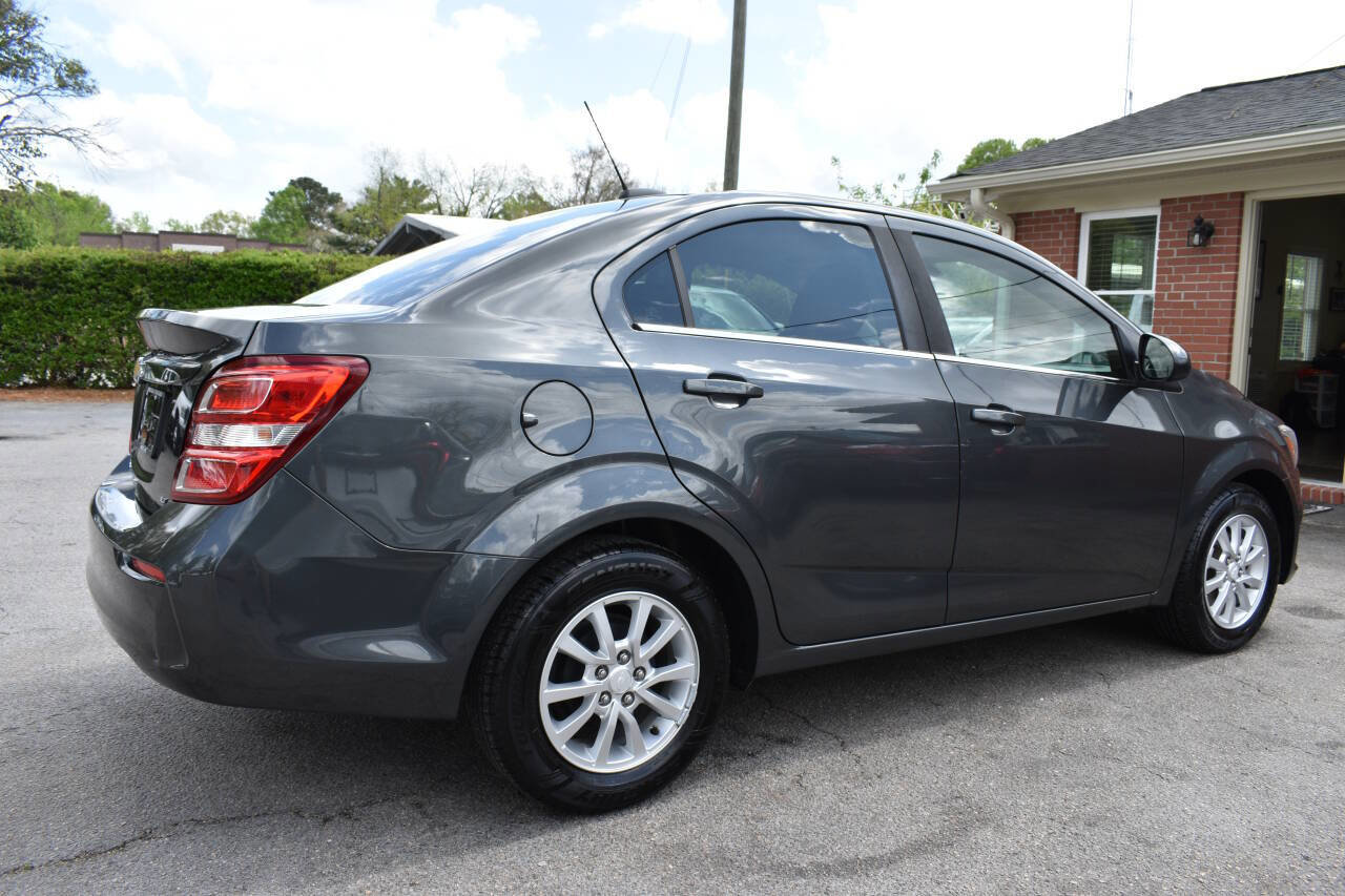 Used 2019 Chevrolet Sonic LT image 3