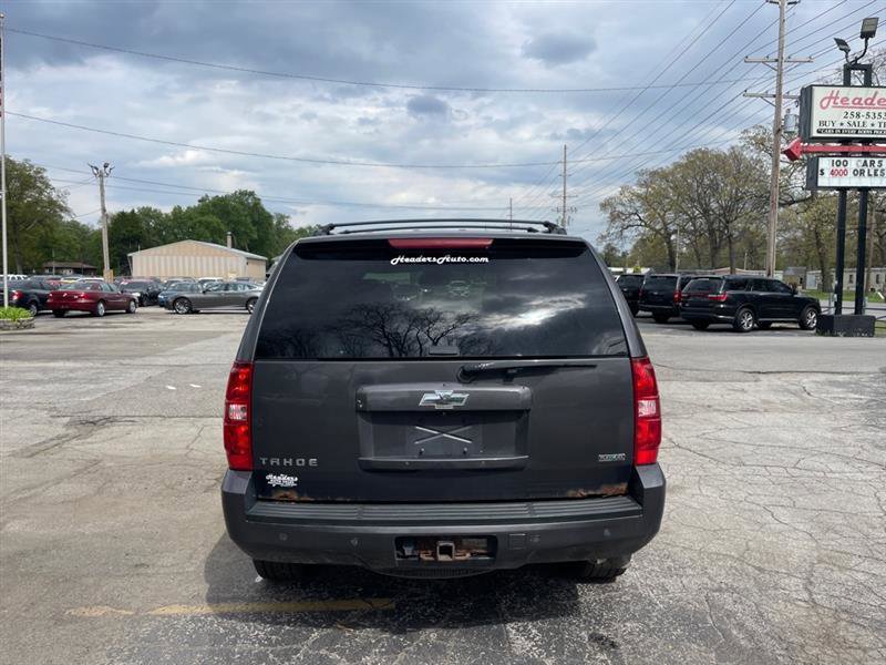 Used 2011 Chevrolet Tahoe LT w/ Luxury Package AWD/4WD image 6