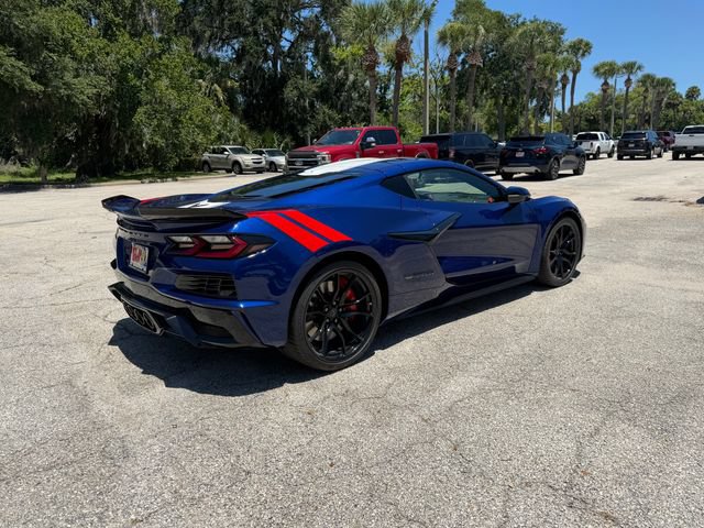 New 2027 Chevrolet Corvette Grand Sport w/ Z52 Sport Performance Package RWD image 12