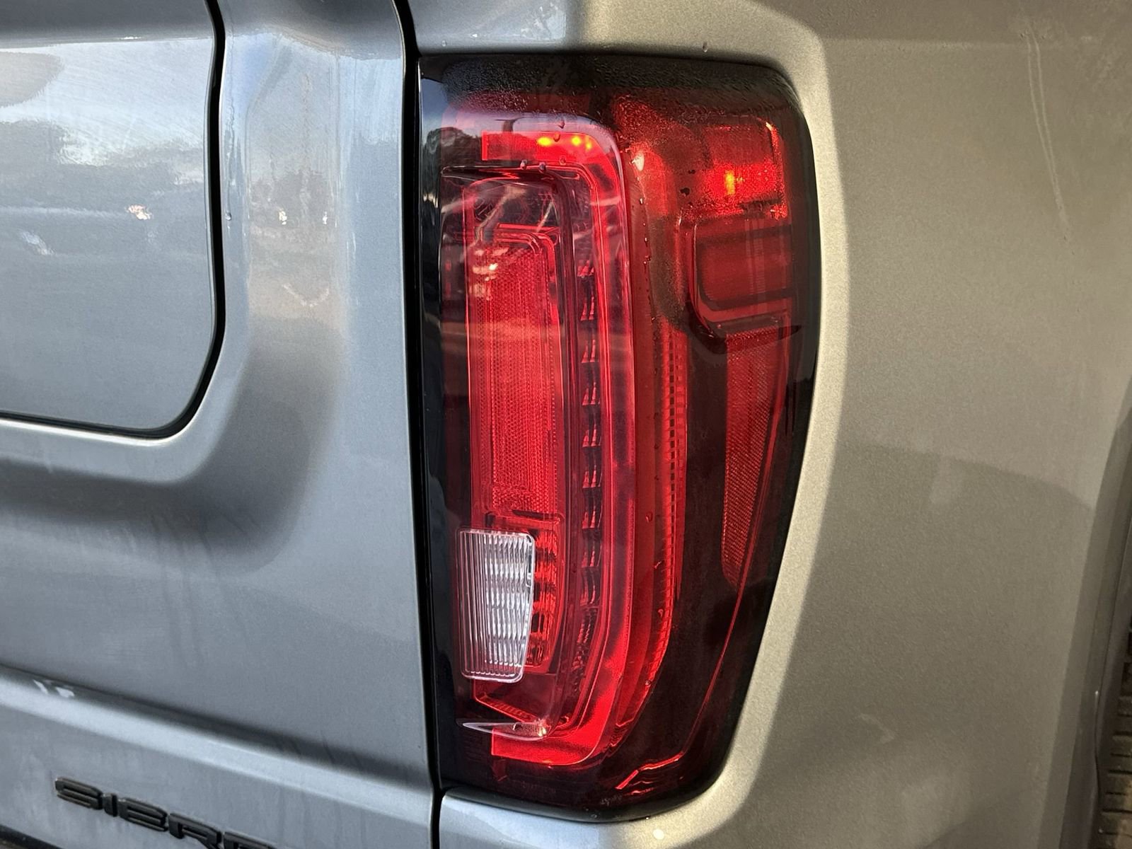 Used 2025 GMC Sierra 1500 Denali Ultimate AWD/4WD image 26