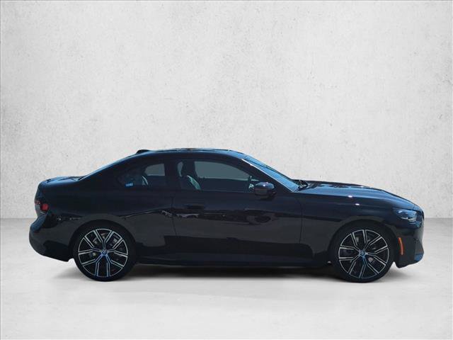 Certified 2024 BMW 230i Coupe w/ Convenience Package RWD image 4