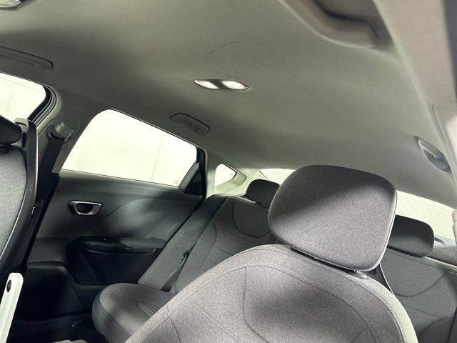 Used 2025 Kia K4 EX image 12