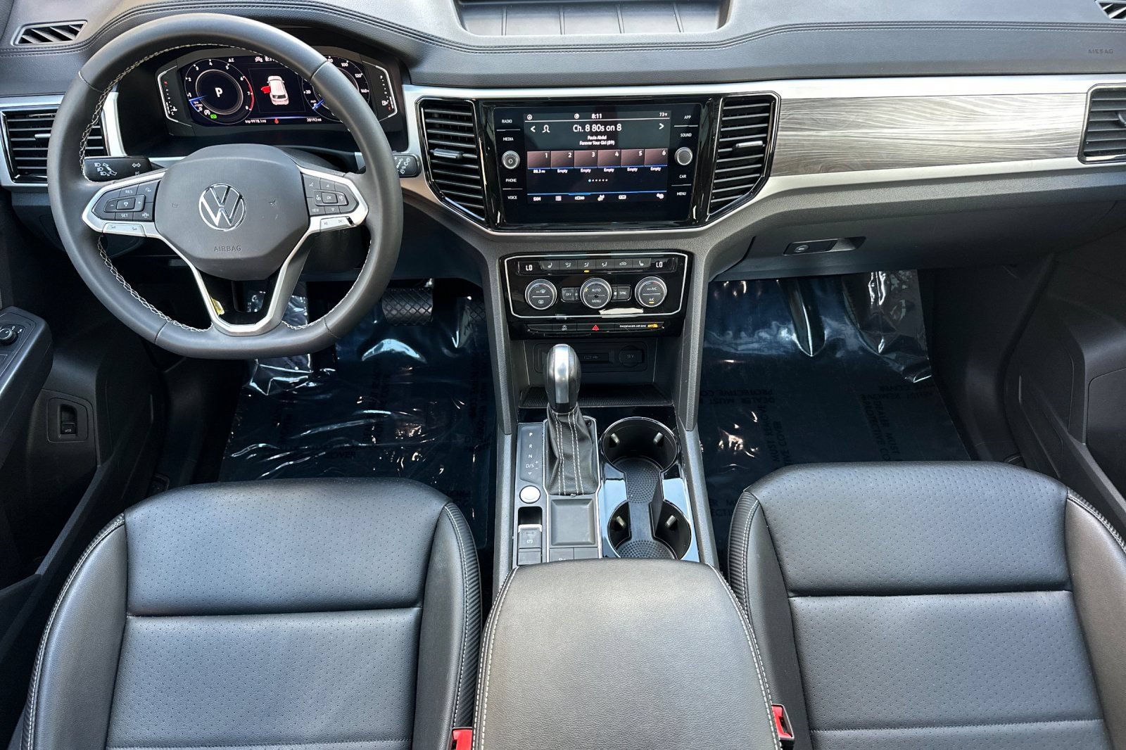 Used 2023 Volkswagen Atlas Cross Sport SE FWD image 12