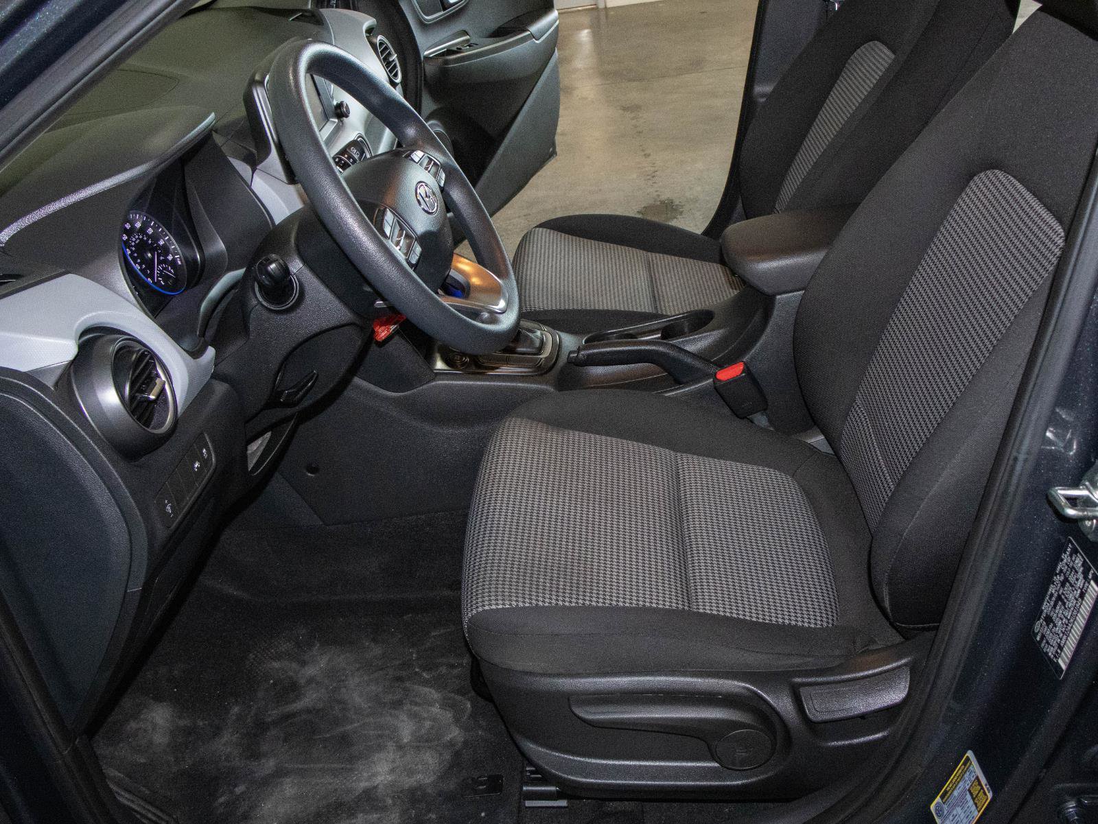 Used 2019 Hyundai Kona SE image 7