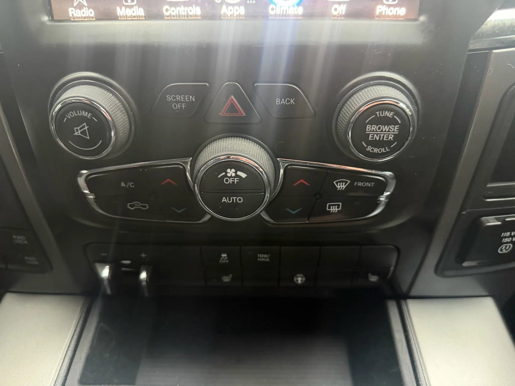 Used 2017 RAM 1500 Sport AWD/4WD image 19