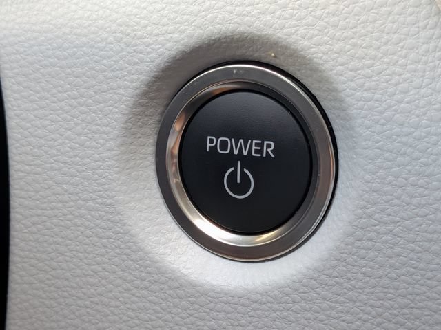 Used 2026 Toyota Corolla SE FWD image 25