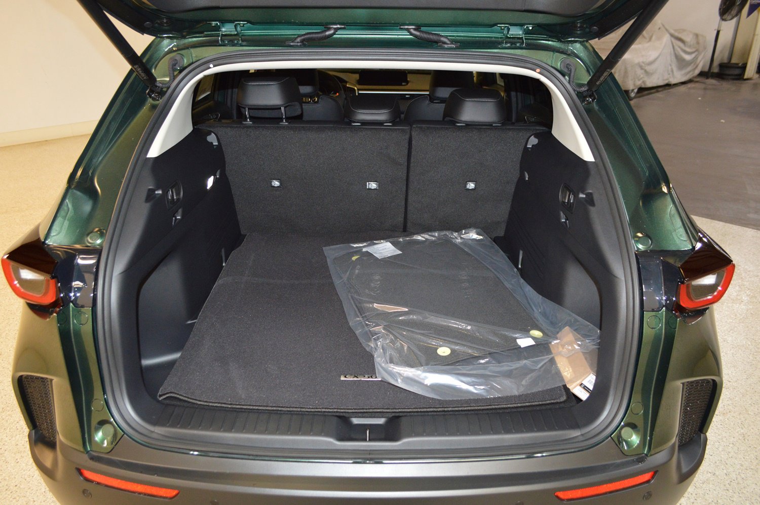 New 2026 MAZDA CX-50 AWD 2.5 S w/ Preferred Pkg image 13