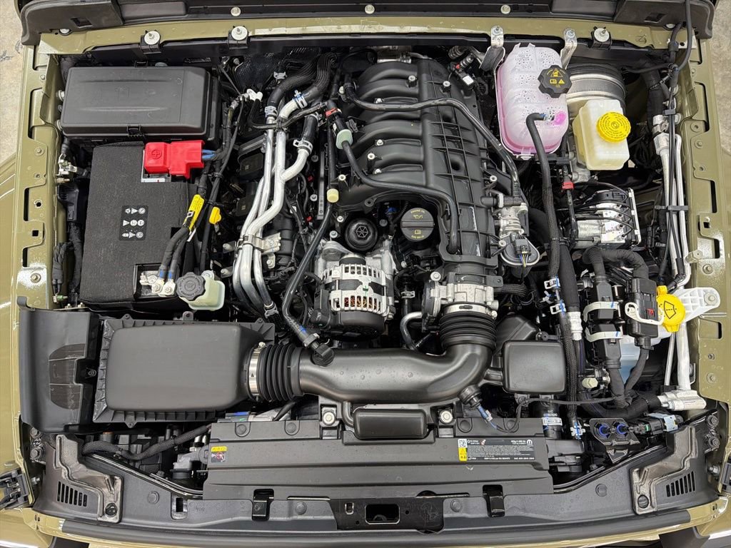 New 2026 Jeep Wrangler Unlimited Sahara AWD/4WD image 9