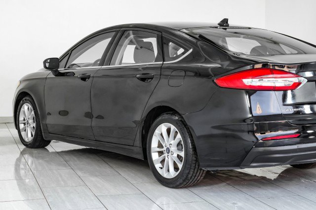 Used 2020 Ford Fusion SE image 61