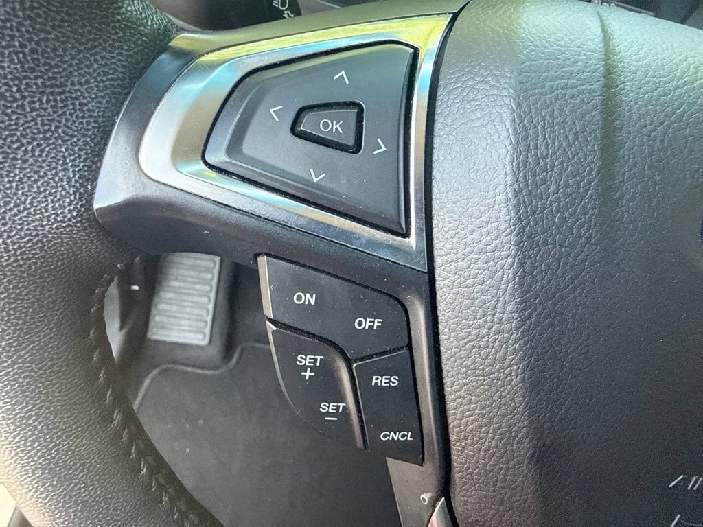 Used 2024 Ford Edge Titanium AWD/4WD image 27