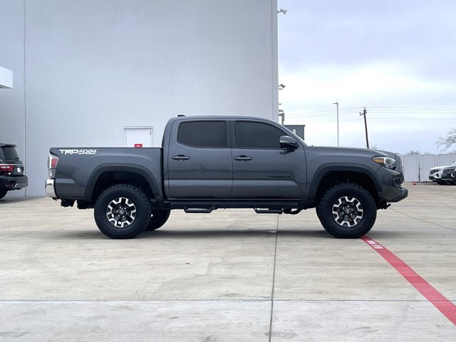 Used 2021 Toyota Tacoma TRD Off-Road AWD/4WD image 7