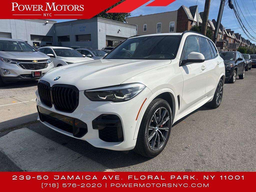 Used 2023 BMW X5 xDrive40i w/ M Sport Package image 1