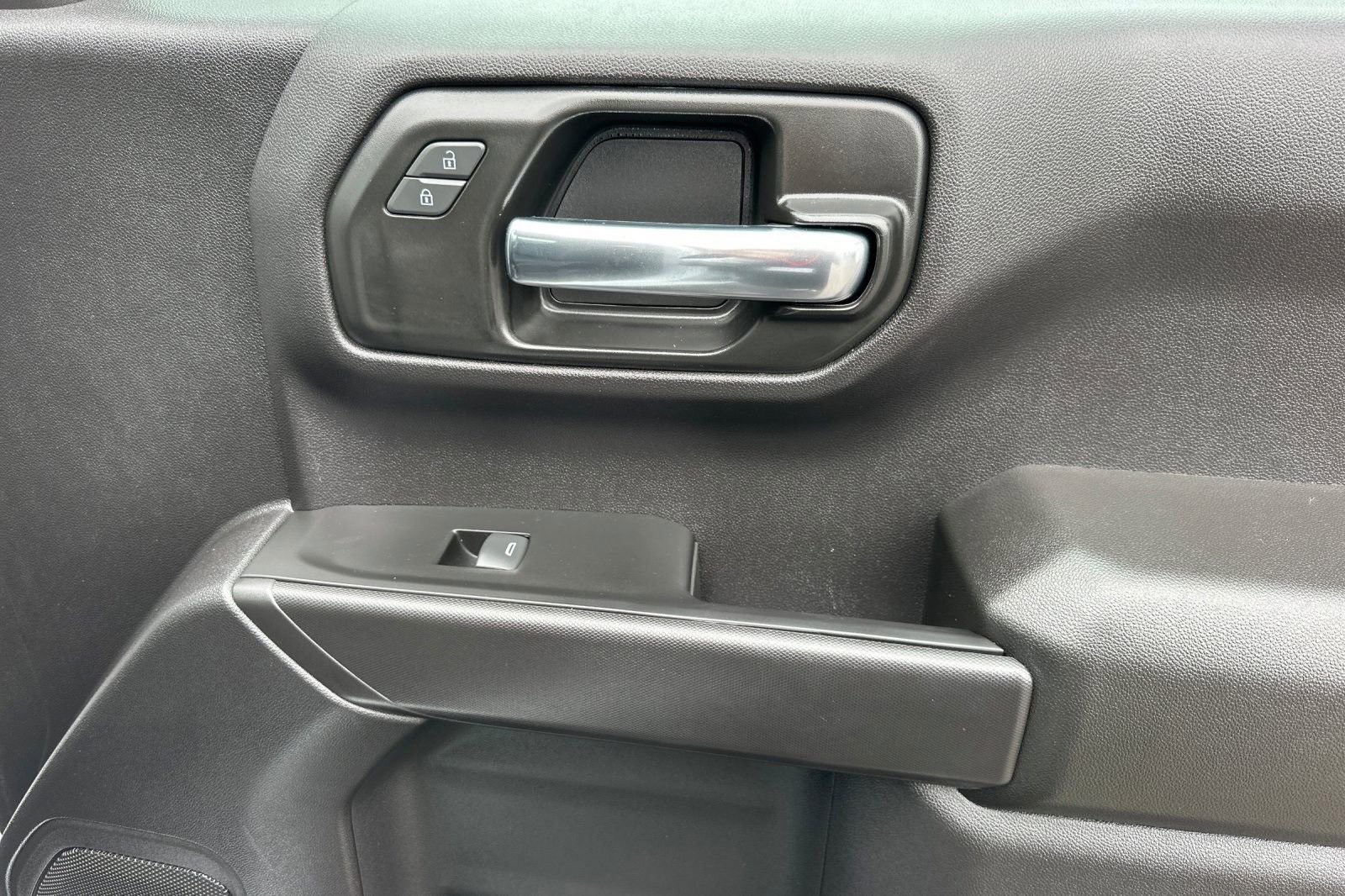 Certified 2024 Chevrolet Silverado 1500 Custom Trail Boss w/ Turbomax Blackout Package image 20