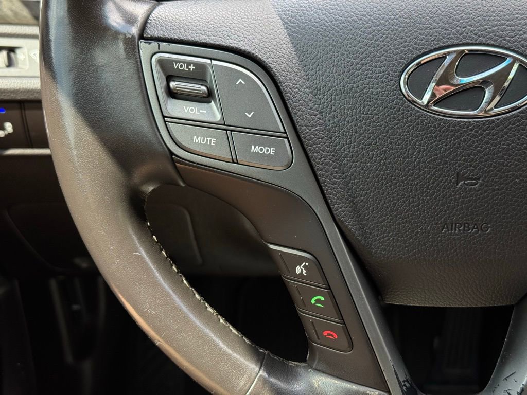Used 2017 Hyundai Santa Fe Sport FWD image 34