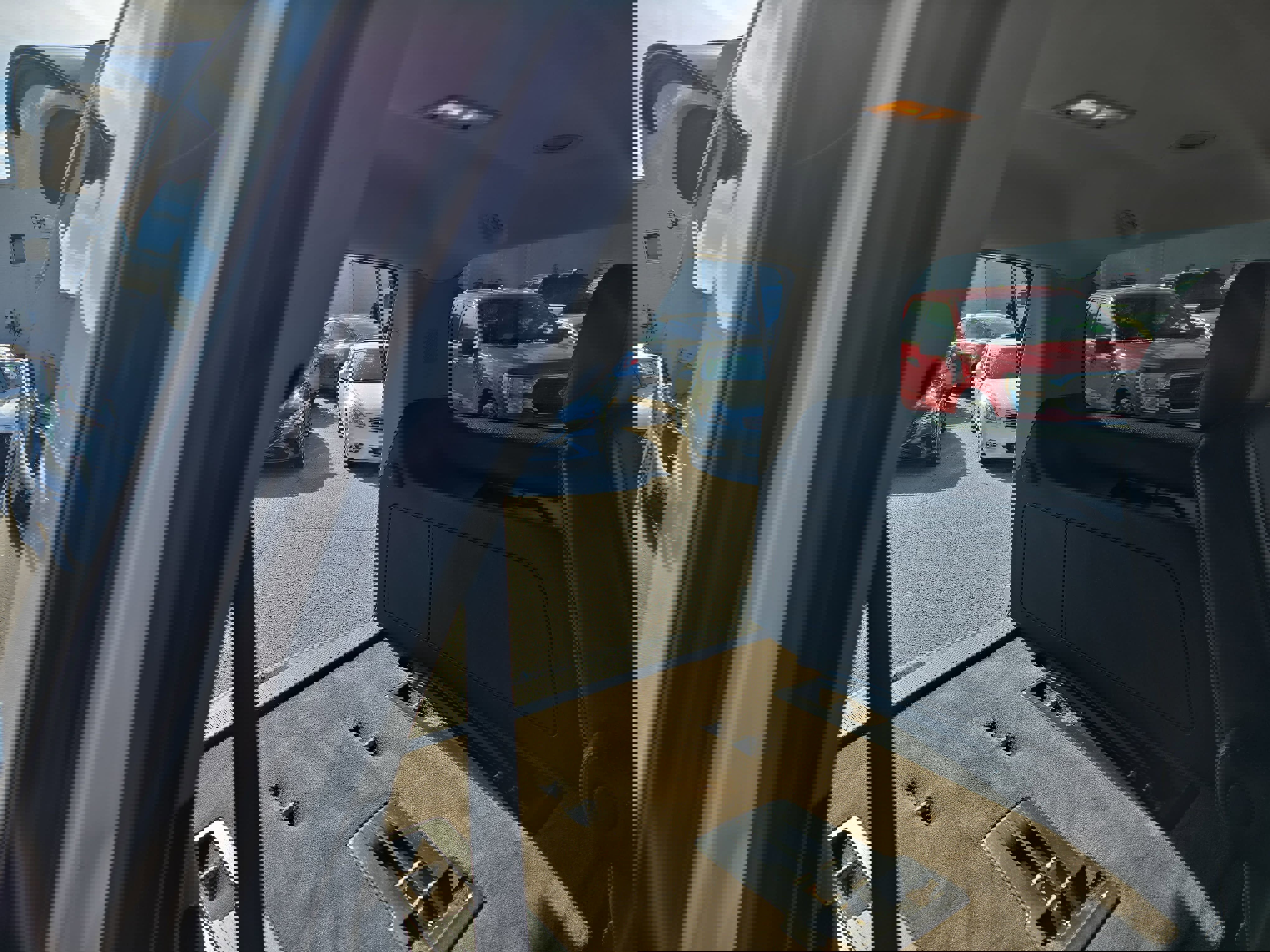 Used 2013 Chevrolet Tahoe LTZ image 13