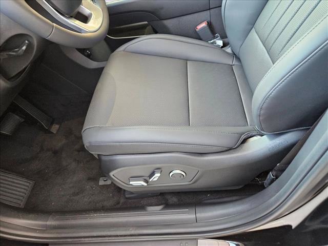Certified 2026 Hyundai Santa Fe SEL FWD image 4