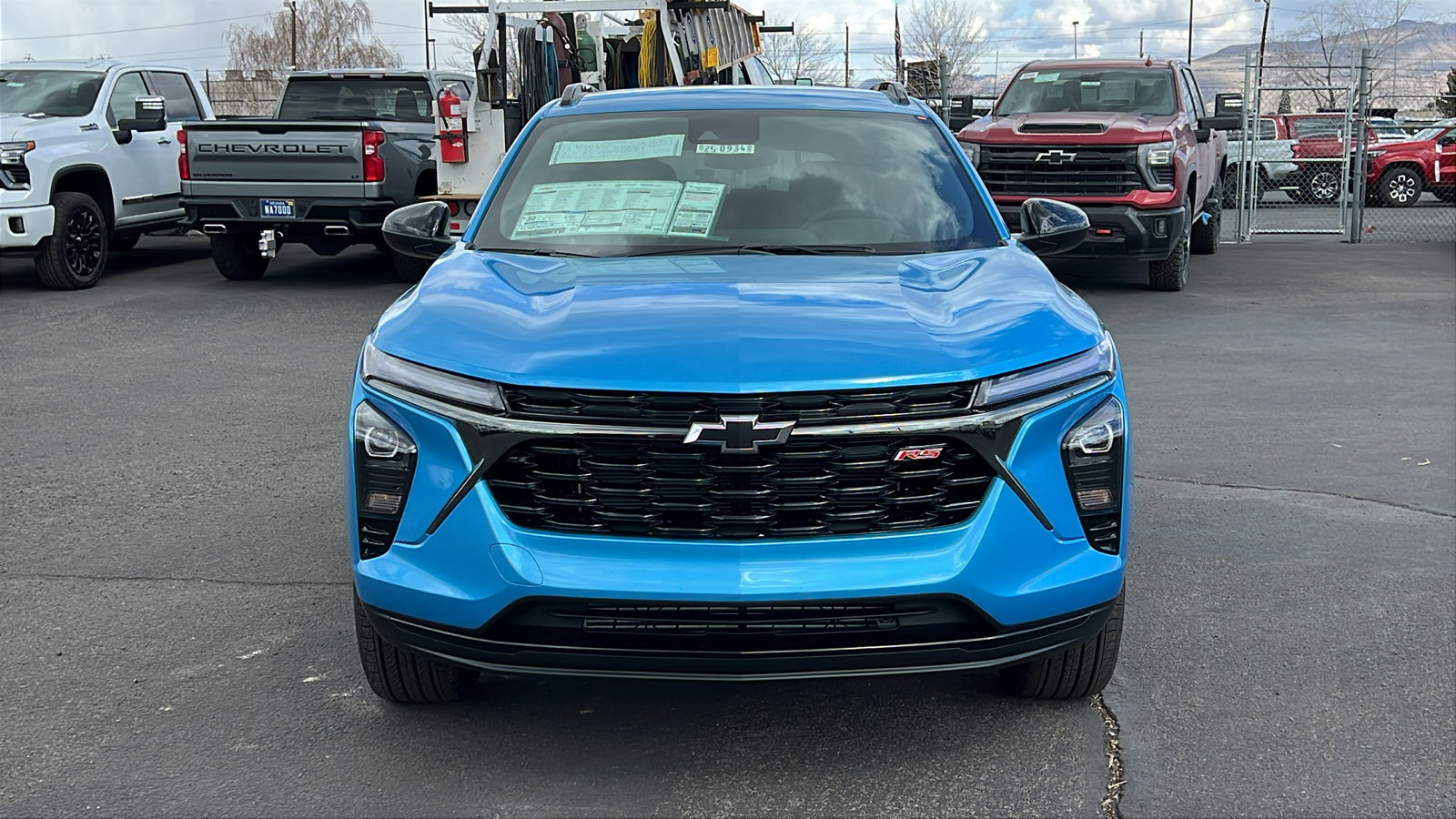 New 2025 Chevrolet Trax RS w/ Driver Confidence Package image 2