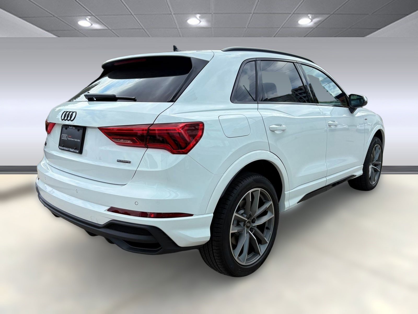 New 2025 Audi Q3 2.0T Premium image 9