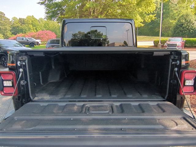 Certified 2023 Jeep Gladiator Mojave w/ LED Lighting Group AWD/4WD image 30
