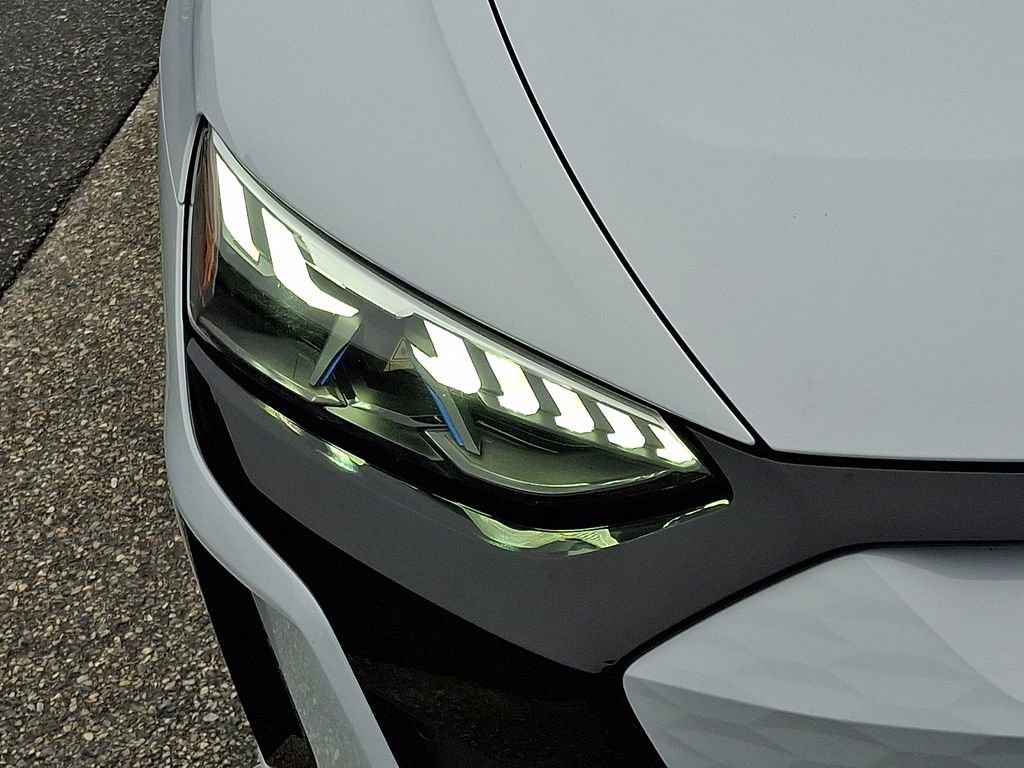 Used 2023 Audi e-tron GT Premium Plus w/ Performance Package image 9