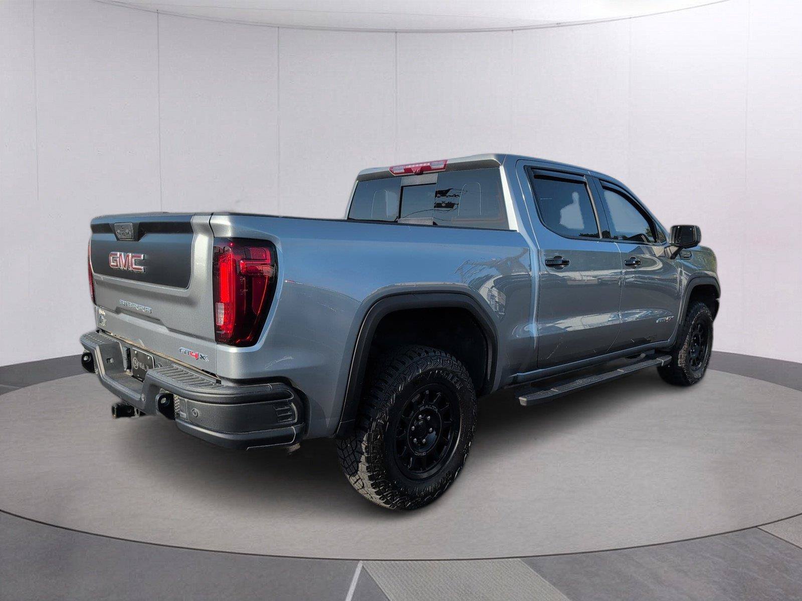 Certified 2024 GMC Sierra 1500 AT4X w/ AT4X AEV Edition AWD/4WD image 7