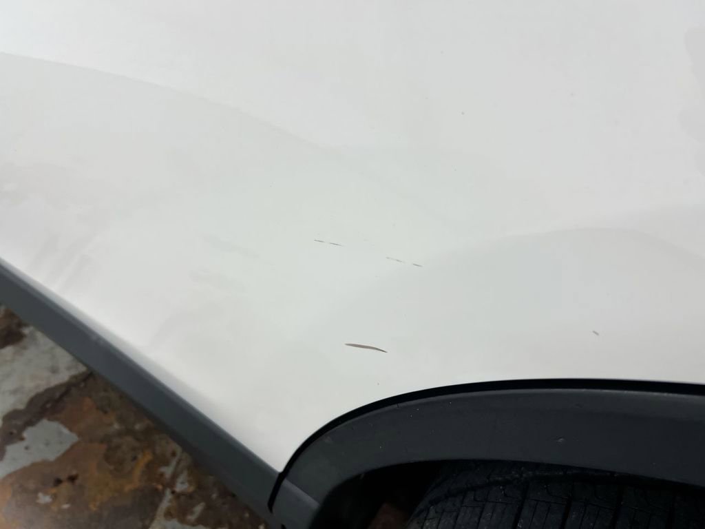 Used 2018 Toyota RAV4 LE w/ All Weather Liner Package image 32