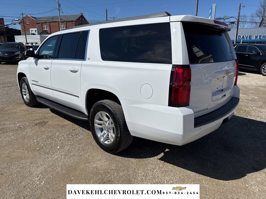Used 2016 Chevrolet Suburban LT image 3