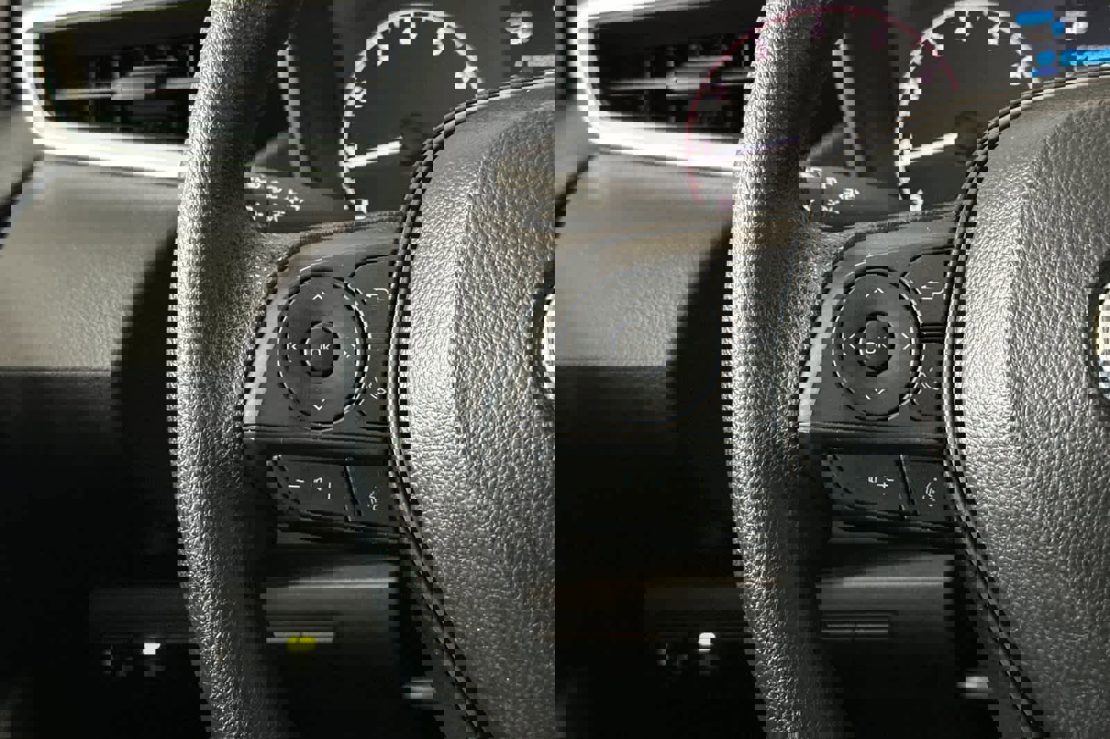 Used 2025 Toyota Corolla LE image 23