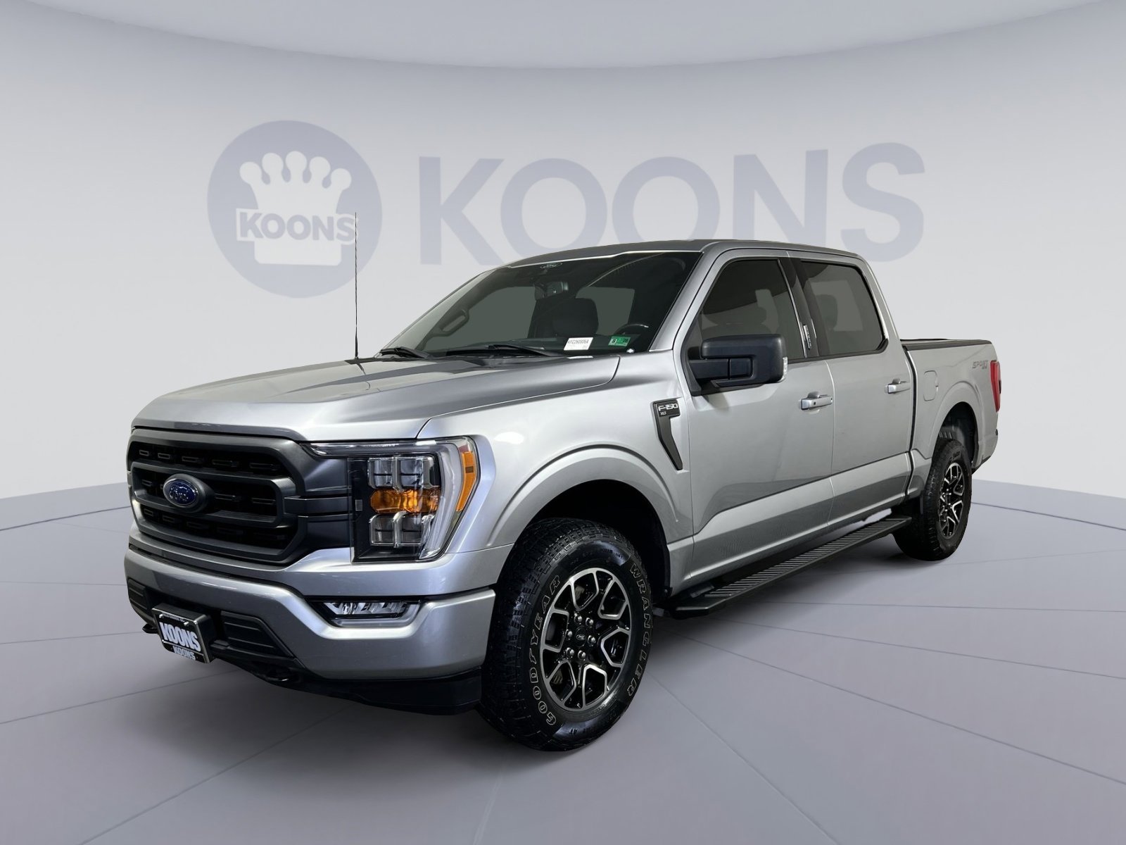Used 2021 Ford F150 XLT w/ Equipment Group 302A High AWD/4WD image 1