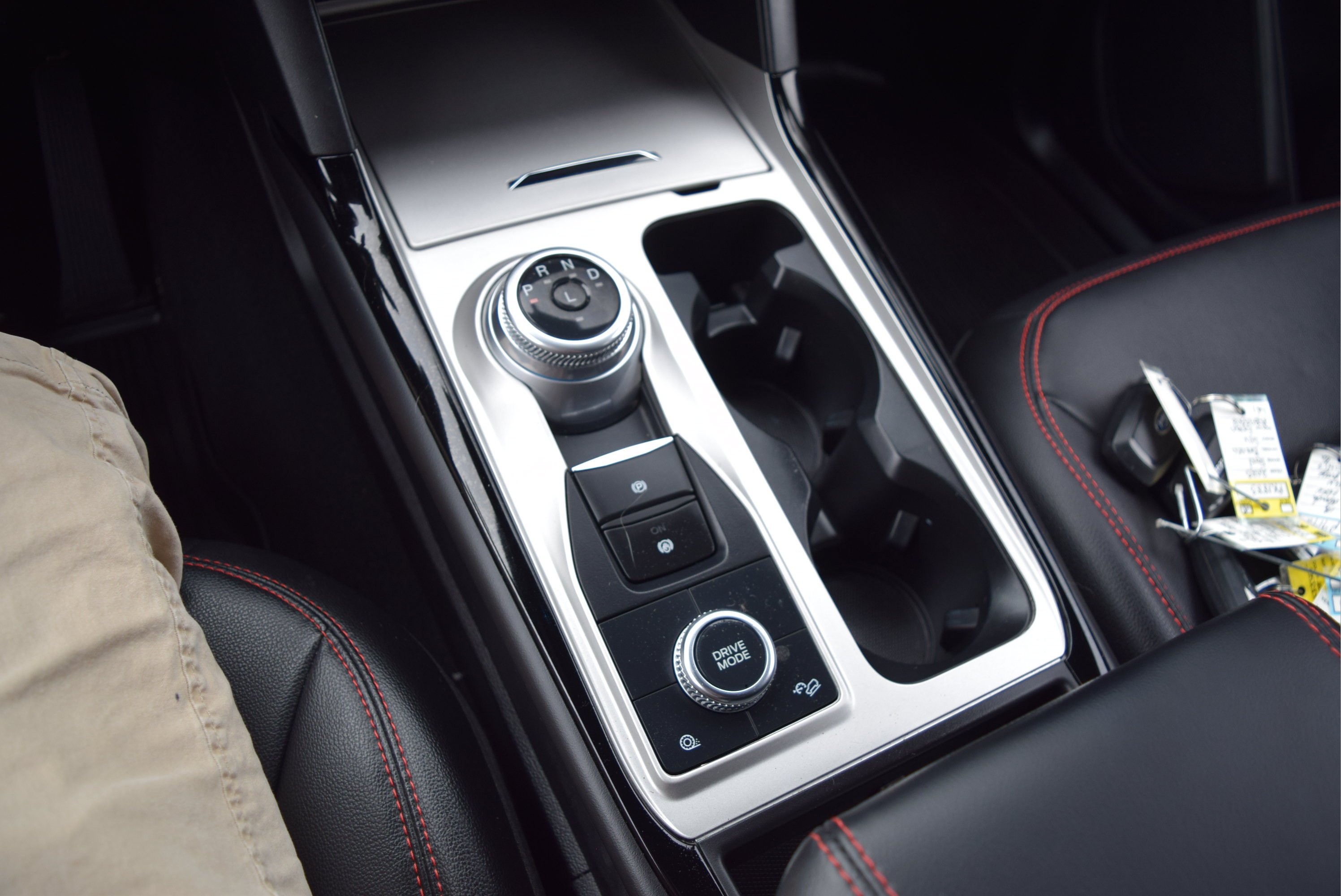 Certified 2023 Ford Explorer ST-Line AWD/4WD image 16