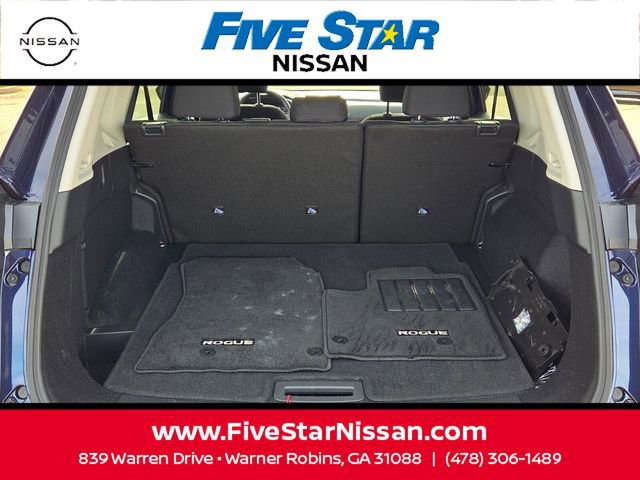 Used 2026 Nissan Rogue SV image 11