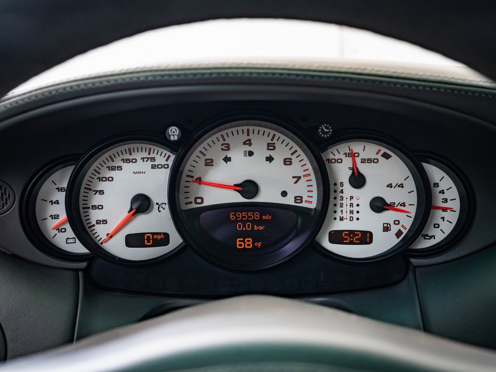 Used 2001 Porsche 911 Turbo image 28