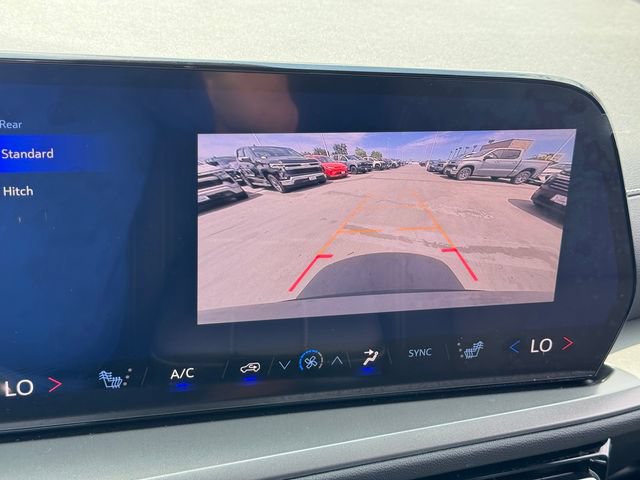 Used 2026 Chevrolet Traverse LT w/ LPO, Floor Liner Package FWD image 19