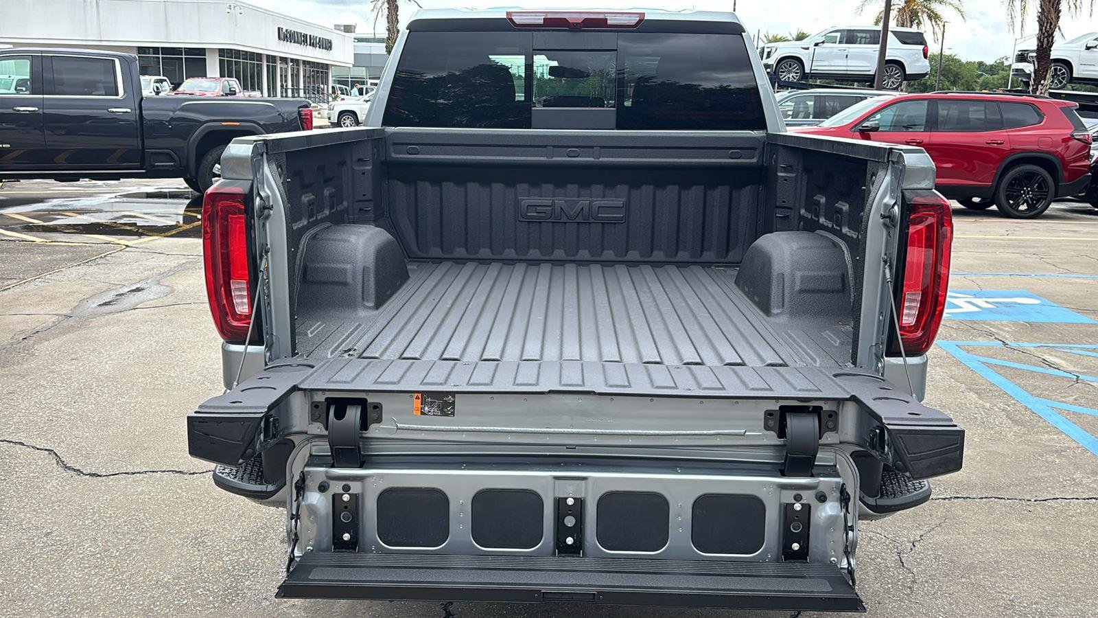 New 2026 GMC Sierra 1500 Denali AWD/4WD image 7