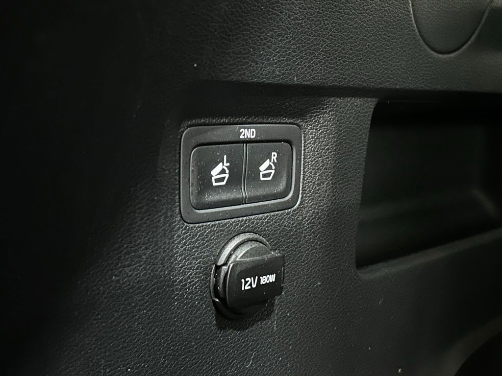 Used 2022 Kia Telluride EX w/ EX Premium Package image 30