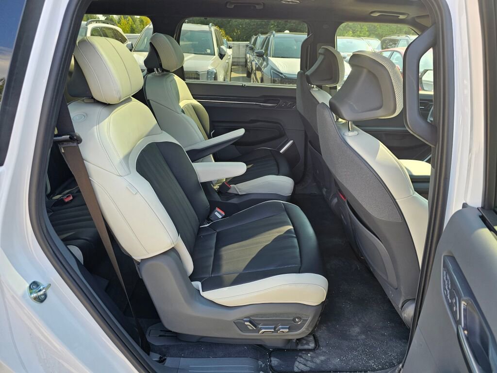New 2026 Kia EV9 GT-Line image 29