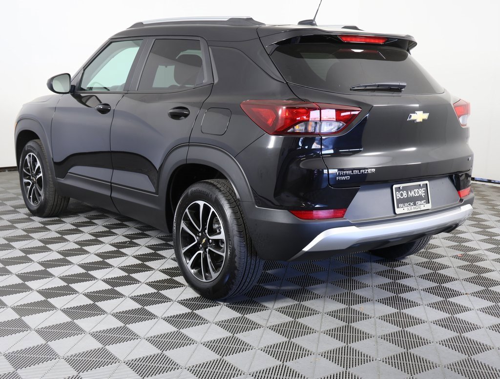 Used 2025 Chevrolet TrailBlazer LT image 6