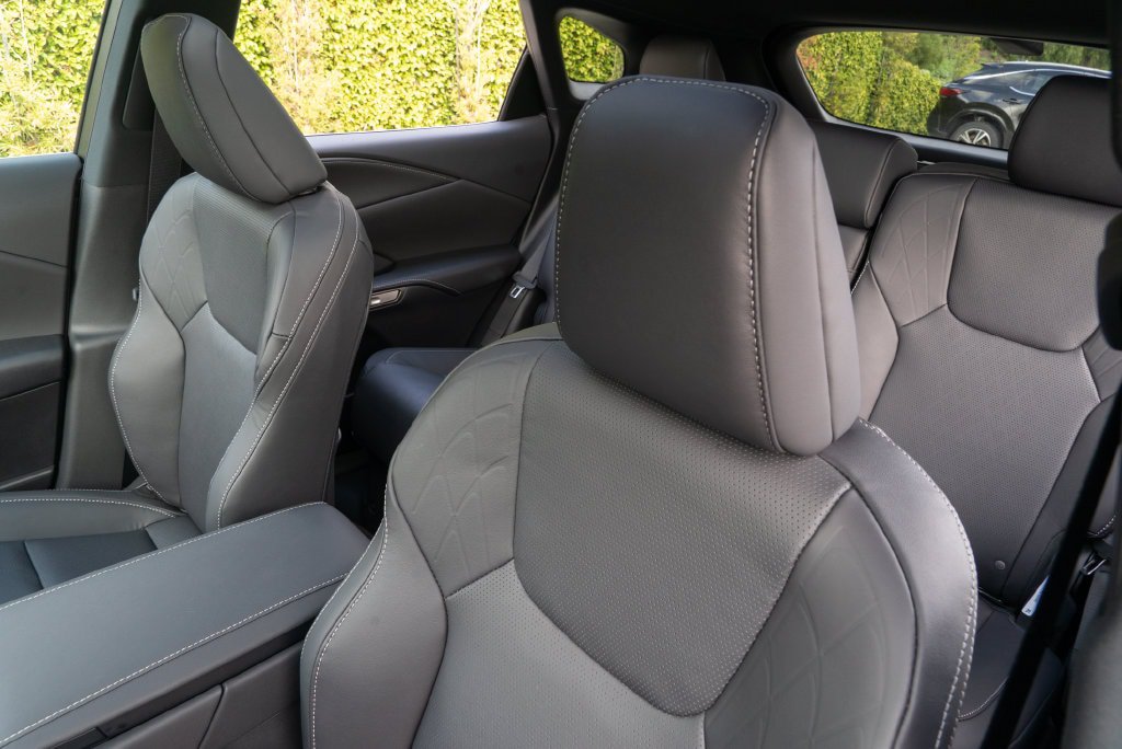 New 2026 Lexus RX 350 F Sport w/ Convenience Package FWD image 17