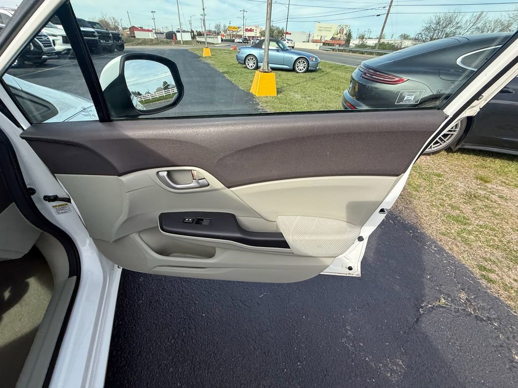 Used 2012 Honda Civic LX image 22