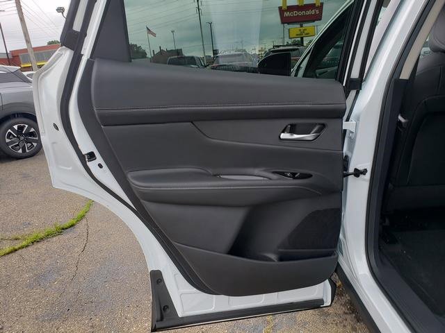 New 2025 Nissan Murano SL w/ Cargo Package image 13