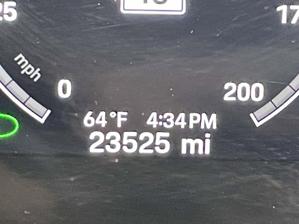 Certified 2025 Porsche Cayenne GTS AWD/4WD image 46